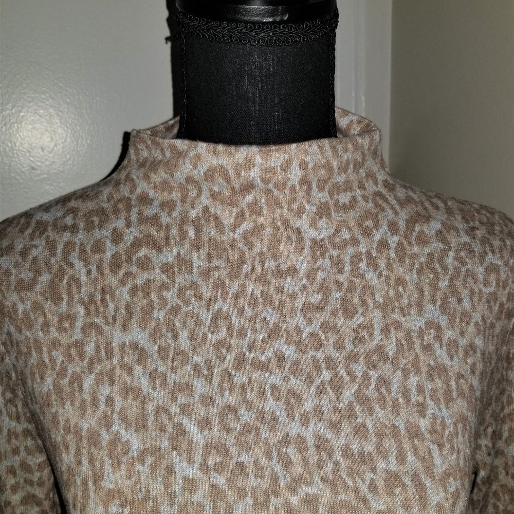 Stina Neutral Animal Print Mock-Neck Top - S